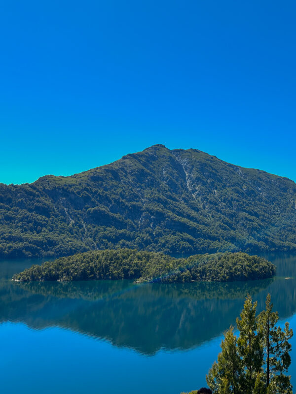 Cerro Tronador y Glaciar Ventisquero Negro: naturaleza sin vueltas, a precio justo - Image 2