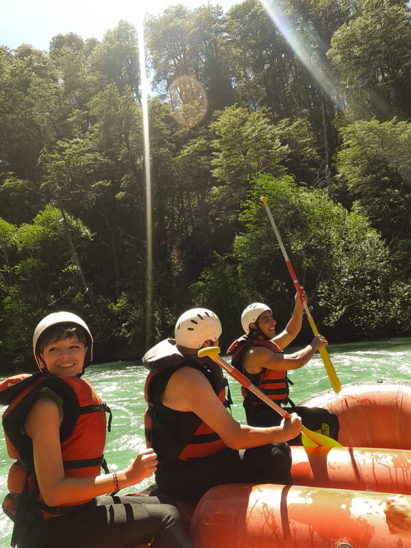 Rafting- Una Aventura Patagónica Accesible- sin Traslado - Image 1