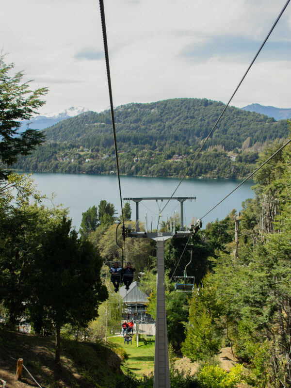 Circuito Chico y Cerro Campanario: lo mejor de Bariloche en pocas horas - Image 1