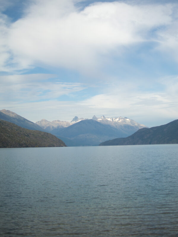 El Bolsón y Lago Puelo: una excursión completa y accesible por la Patagonia sur - Imagen 3