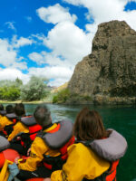 Rafting Limay por la estepa patagónica - Image 2